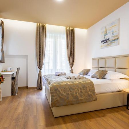 Luxury Rooms Fetivi Split Extérieur photo