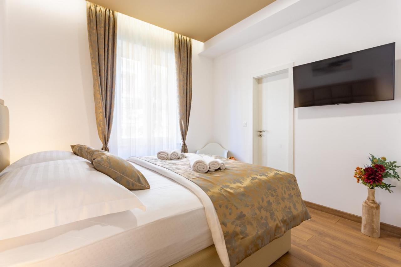 Luxury Rooms Fetivi Split Extérieur photo