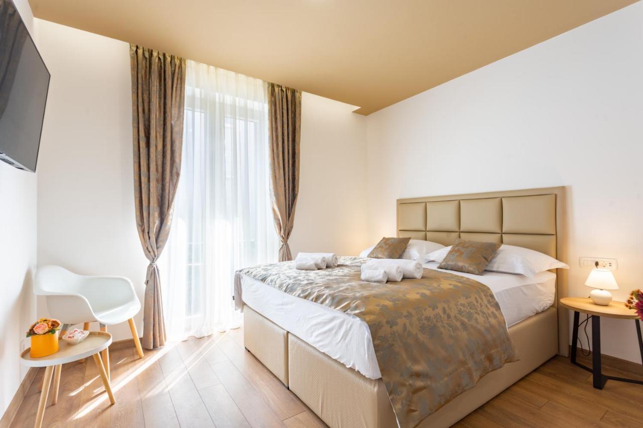 Luxury Rooms Fetivi Split Extérieur photo
